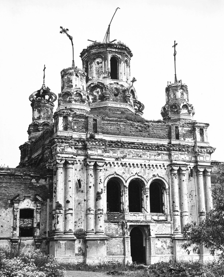 Южный фасад, основной объем.